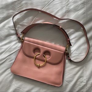 JW ANDERSON Medium Pierce II Bag in Dusty Pink